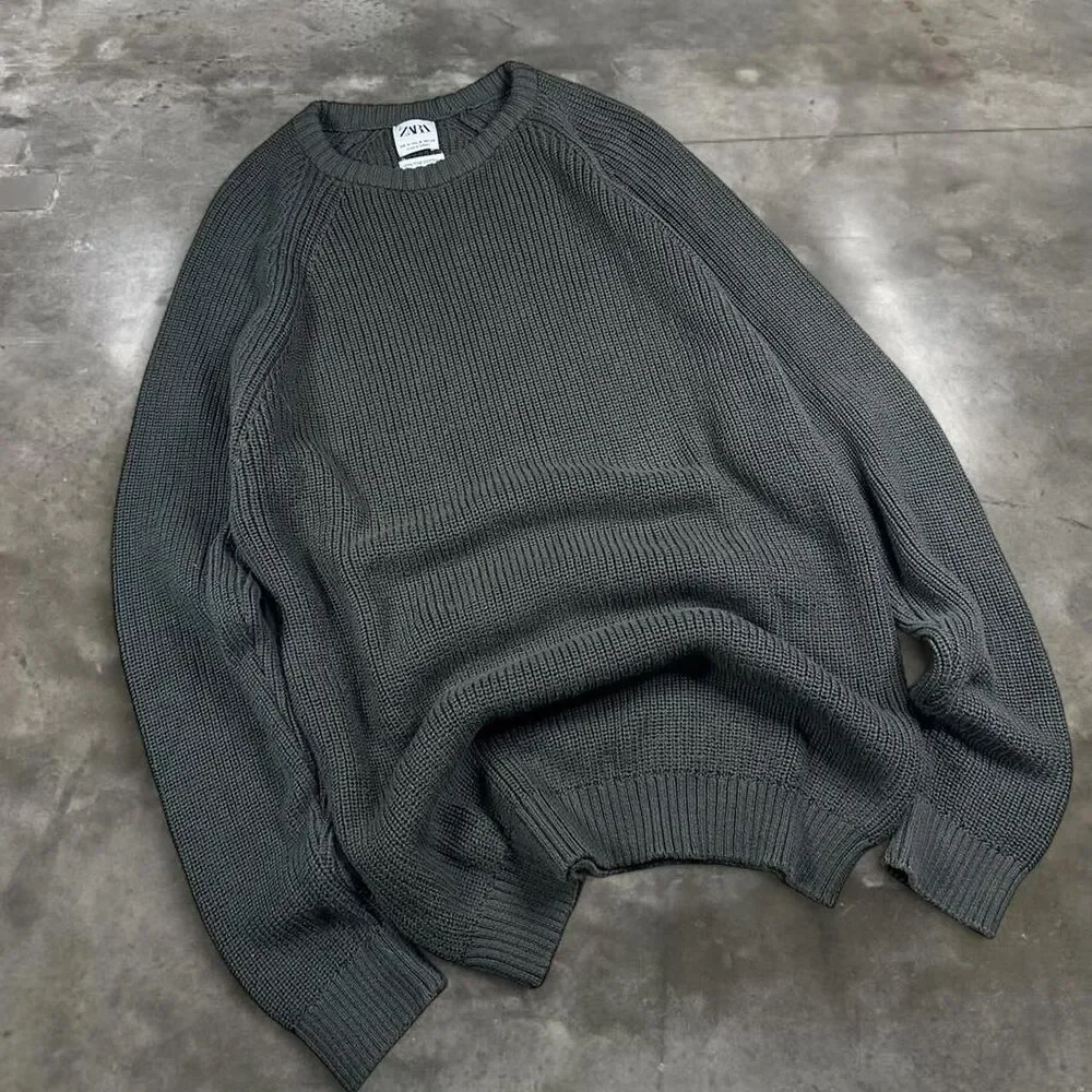 Zara Men's Green and Khaki Jumper
